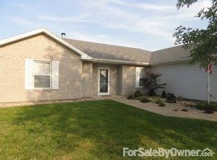 16973 Klinton Dr, Boonville, MO 65233