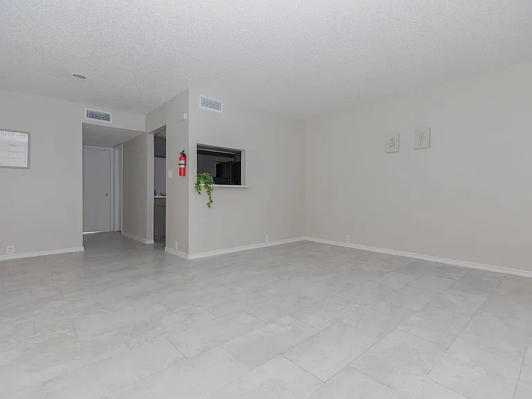Southern Oaks Apartments — Photo 28