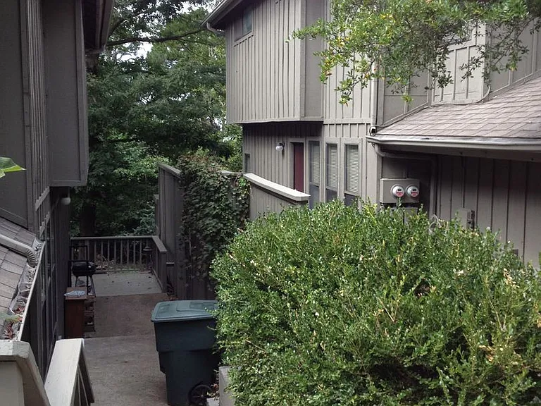 65-81 N Fletcher Ave — Photo 2