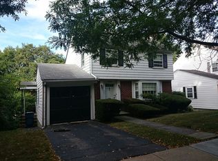 64 Redlands Rd, West Roxbury, MA 02132