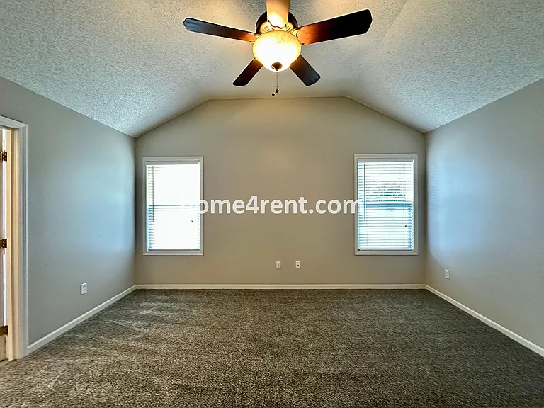 17825 W 160th St — Photo 31