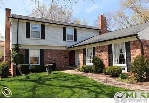 908 PORTSMOUTH DRIVE