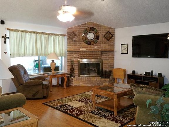 2nd image of 2624 Kline Cir