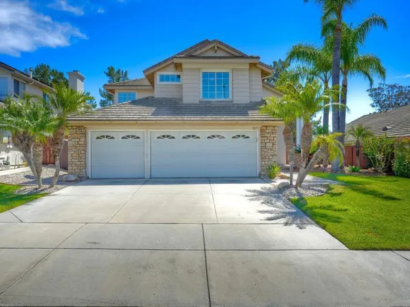 727 Pebble Beach Dr, San Marcos, CA 92069