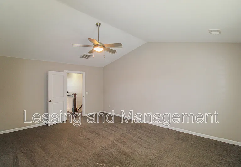 1149 Sumner Ave — Photo 13