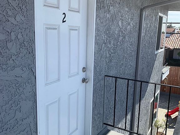 3rd image of 129 Avenida Serra #2