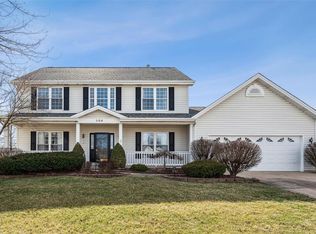 304 Black Oak Ct, Saint Peters, MO