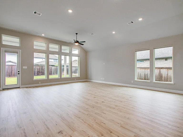 21722 Prickly Caterpillar Ct — Photo 10