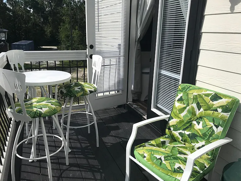 Tiffany Dr — Photo 7