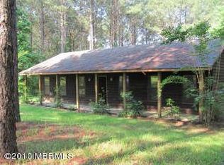 5430 Gene Carr Rd, Meridian, MS 39301
