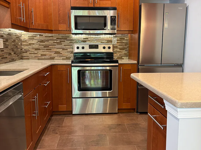 46 Woodbine Ct — Photo 9