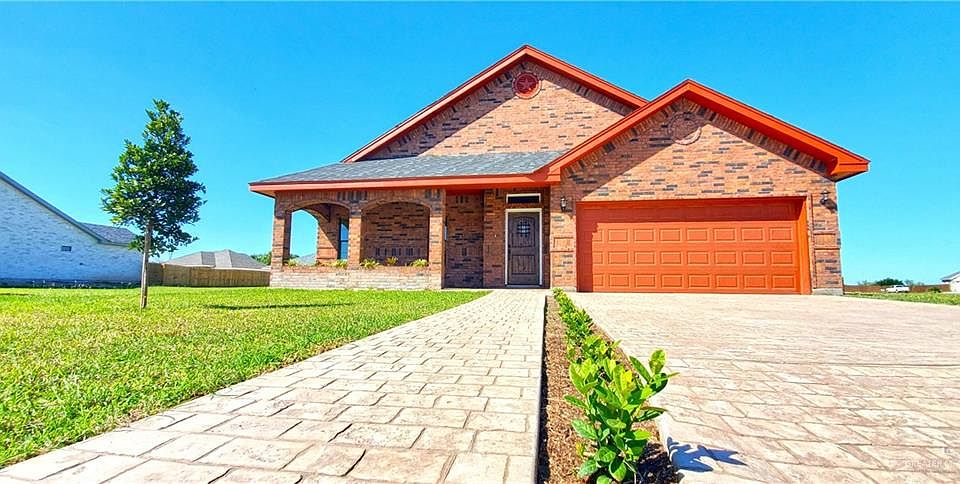 1st image of 821 Micaela Dr