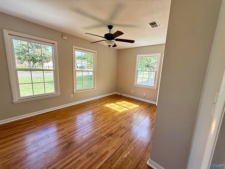 12027 Chicamauga Trl SE — Photo 12