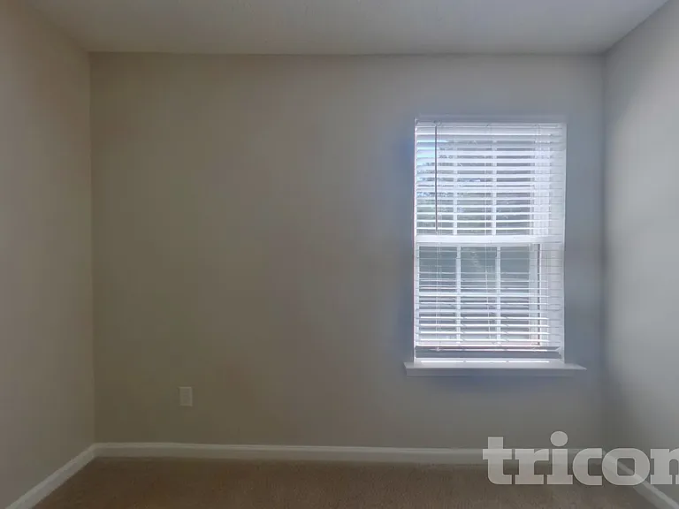 5370 Mountain Top Pl — Photo 10
