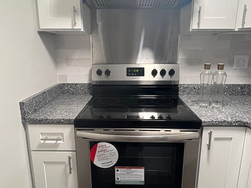 1st image of 13660 Birch Dr #B