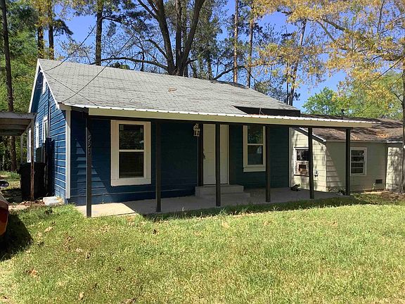 2nd image of 551 3rd St