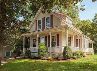 4 Highland Ave, Stoneham, MA 02180