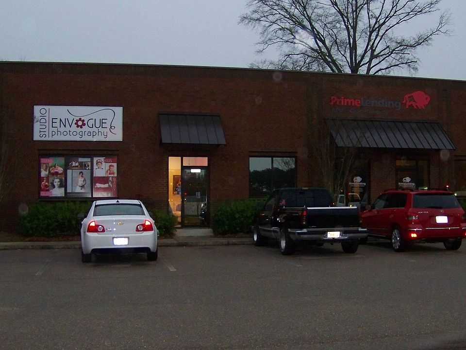 Suite 6 is on the far left.