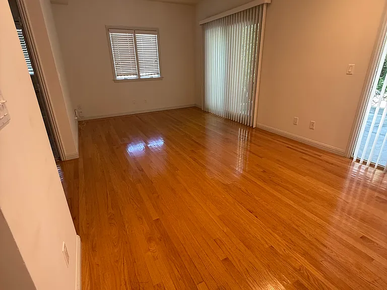 4028 Reinhardt Dr — Photo 10