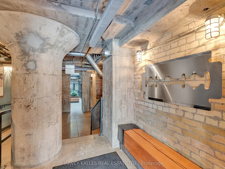 383 Adelaide St E #301 — Photo 2