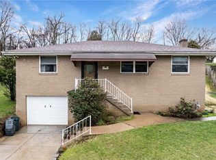 20 Fairhill Dr, Washington, PA