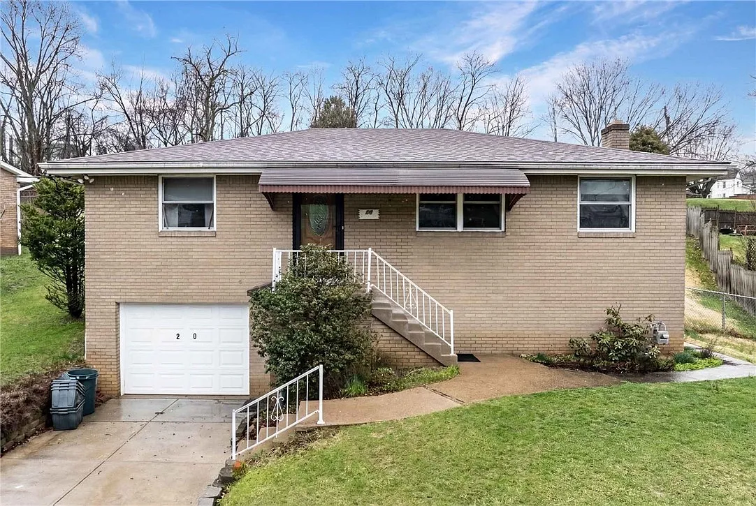20 Fairhill Dr photo 1