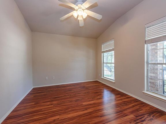 5th image of 16513 Castletroy Dr