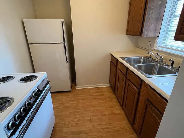 1001 N Tillotson Ave — Photo 14