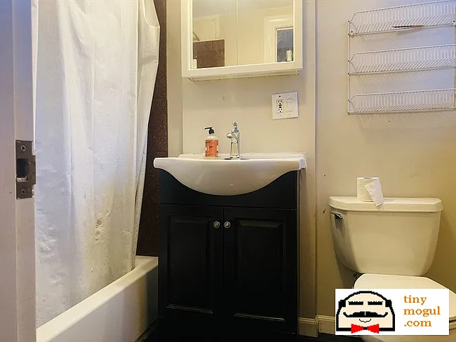 67 Gore St #2R — Photo 5