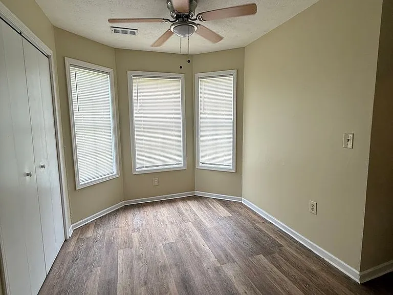 8685 Ashley Way — Photo 4