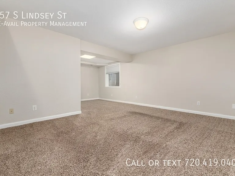 157 S Lindsey St — Photo 41