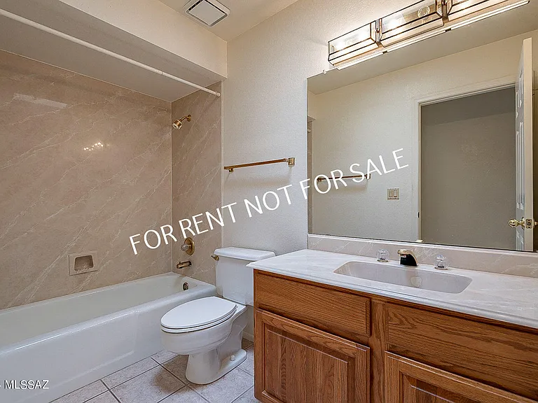 936 E Camino Diestro — Photo 27