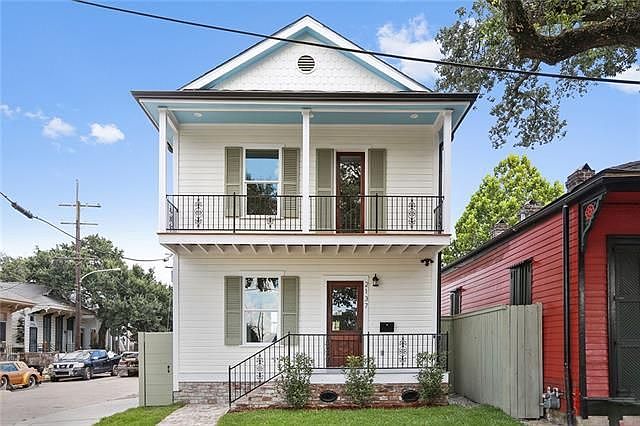 1st image of 2137 Jackson Ave