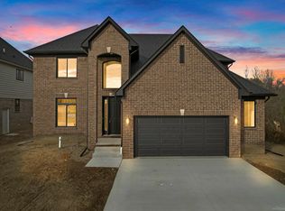 14683 Eleanor Dr, Sterling Heights, MI 48312
