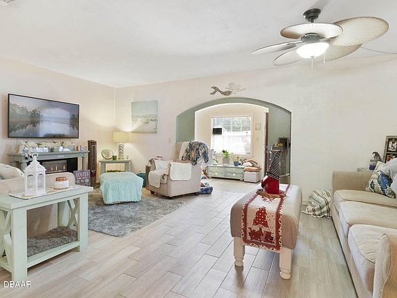 5th image of 3557 Forest Branch Dr APT D