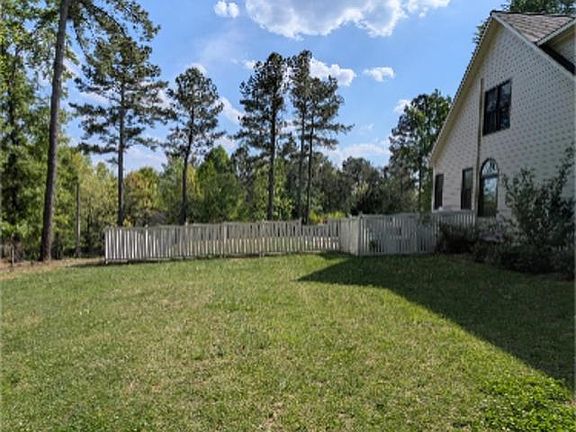 2nd image of 484 Chisholm Trl