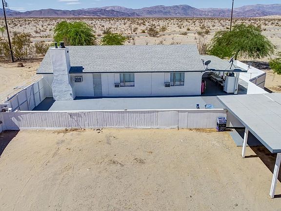 5th image of 86624 Twentynine Palms Hwy