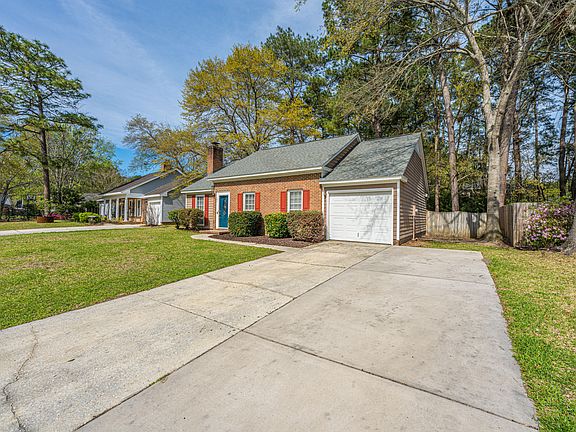 5th image of 103 York Pl
