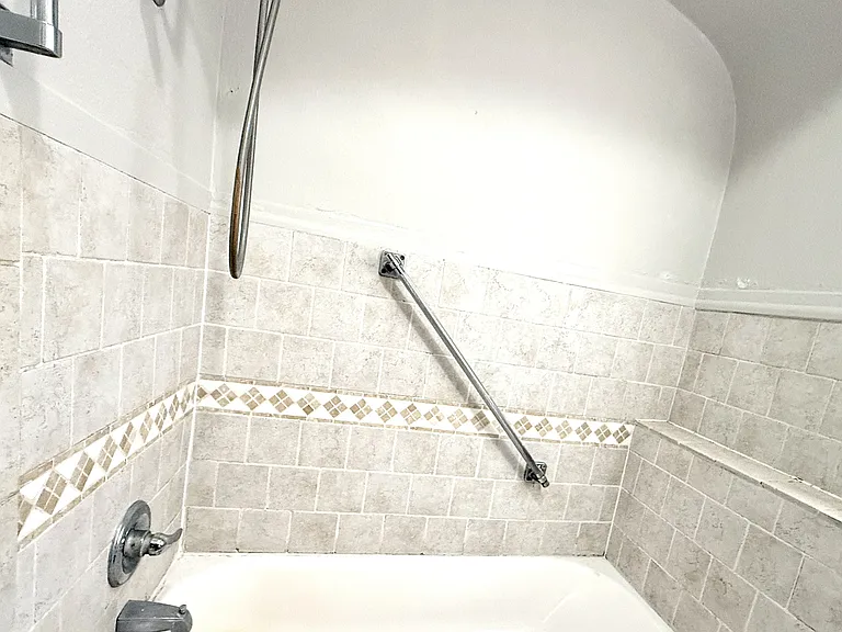 409 B St NW — Photo 28