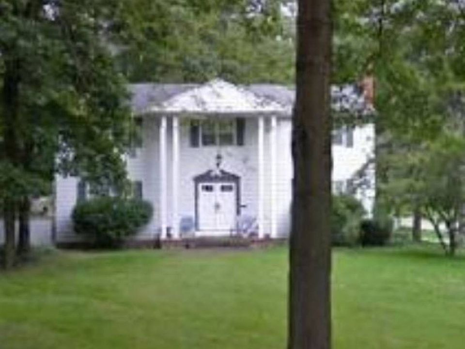 2nd image of 6776 Green Ridge Ave