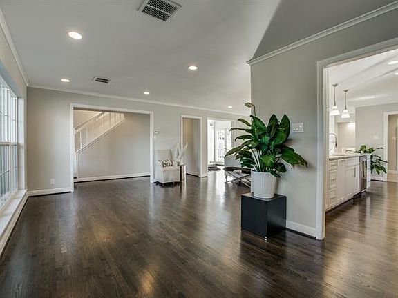 4th image of 9448 Gatetrail Dr