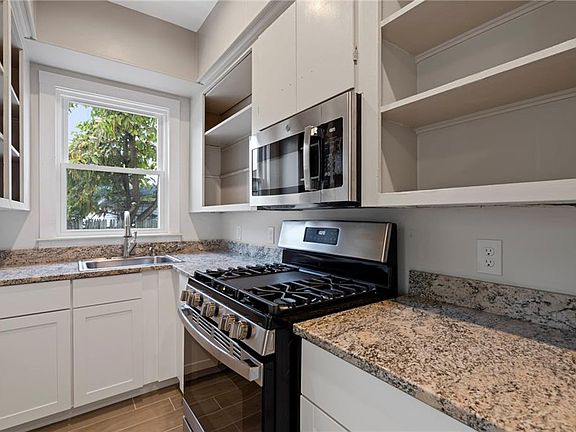 2nd image of 24 Wildwood Ave Floor 1