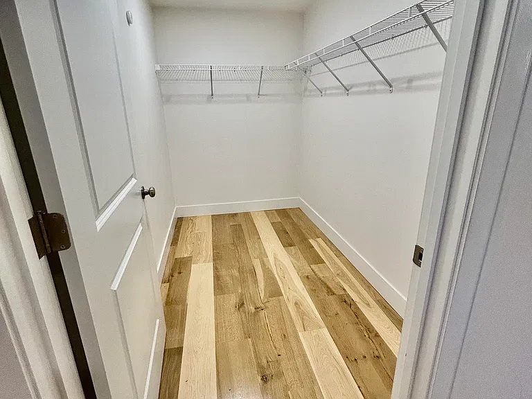 1639 Alameda Ave #102 — Photo 11