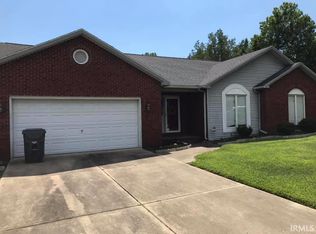 7533 Middlefield Dr, Newburgh, IN 47630