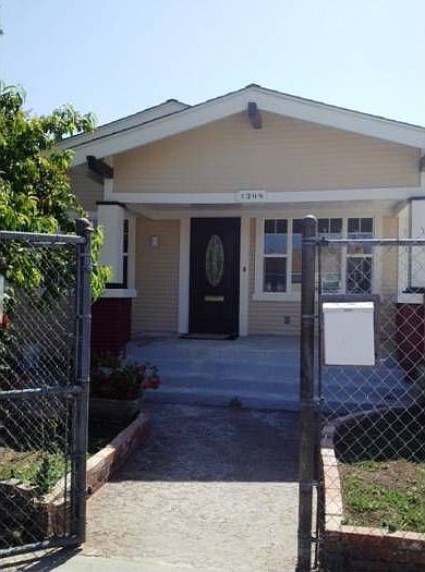 1344 Stanley Ave.