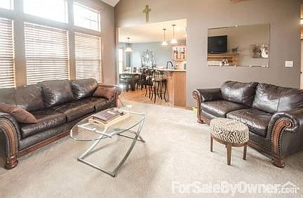 Beautiful Open Living Room
						:
						New Paint in 2012