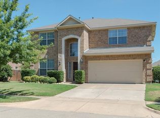 736 Hemlock Trl, Saginaw, TX 76131