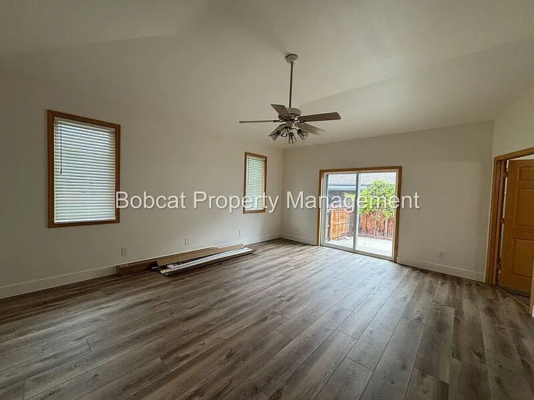 1300 Bridle Way — Photo 19