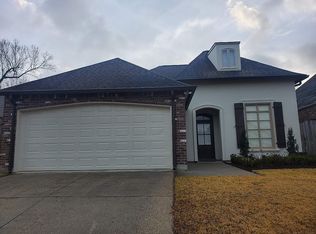 5413 Hidden Ridge Ln, Baton Rouge, LA 70816