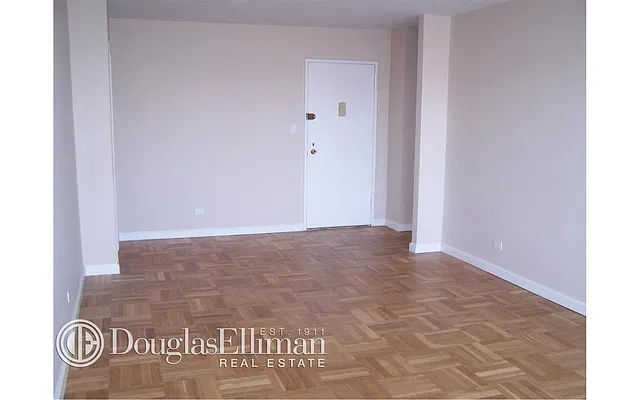 Rented by Douglas Elliman | media 2